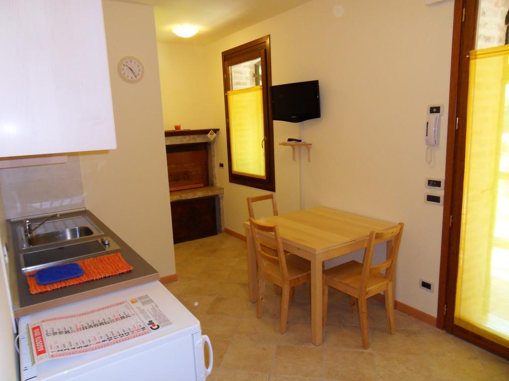 Residence Armonia 容卡德 外观 照片